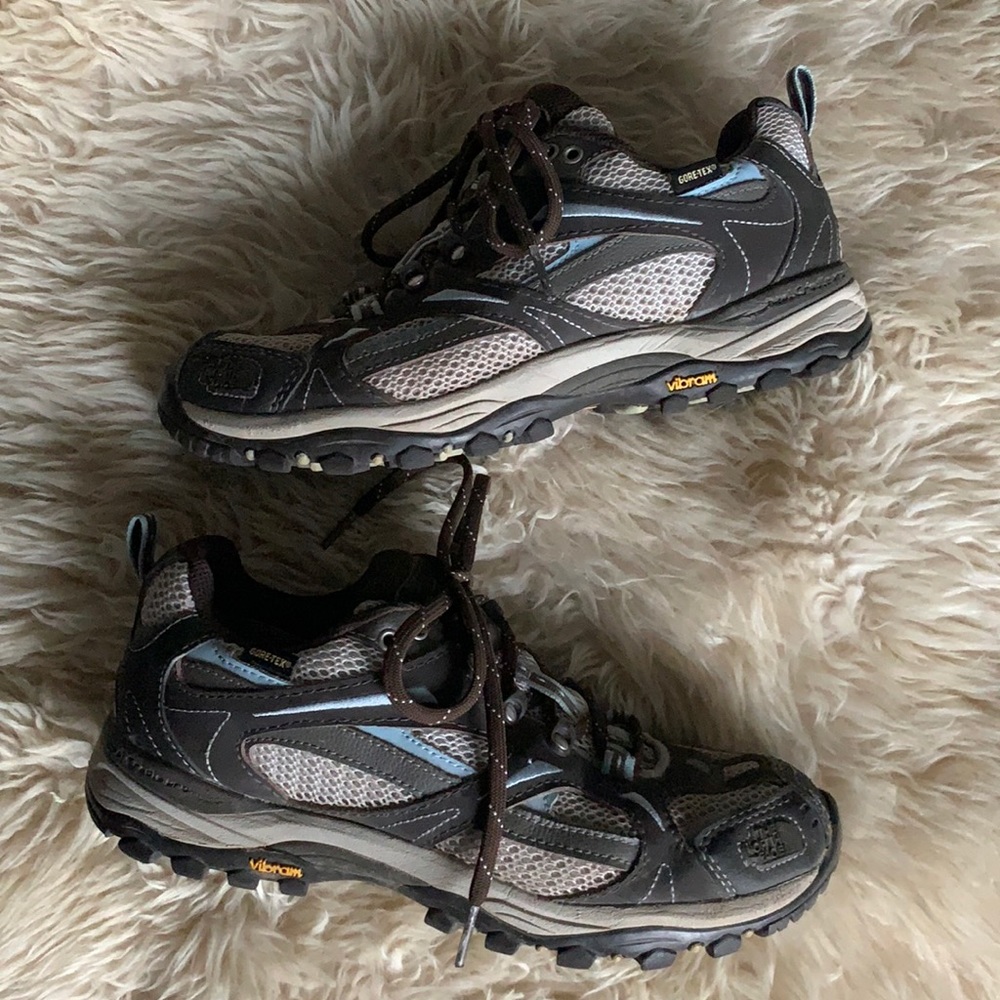 North Face hiking shoes GTX gore-tex vibram 8.5